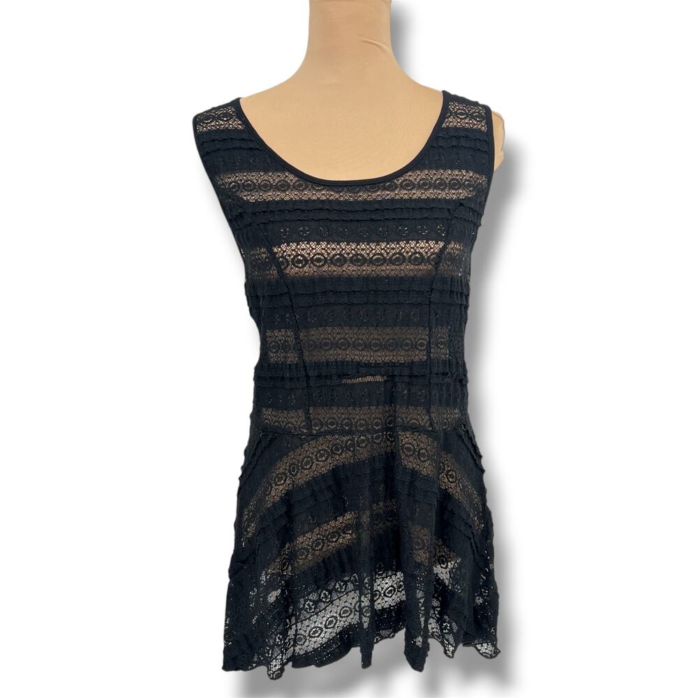 TORRID Fit-N-Flare Stretch Lace Top 12  Coquette Whimsigoth Cottage